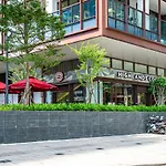 Metropole Saigon Suites